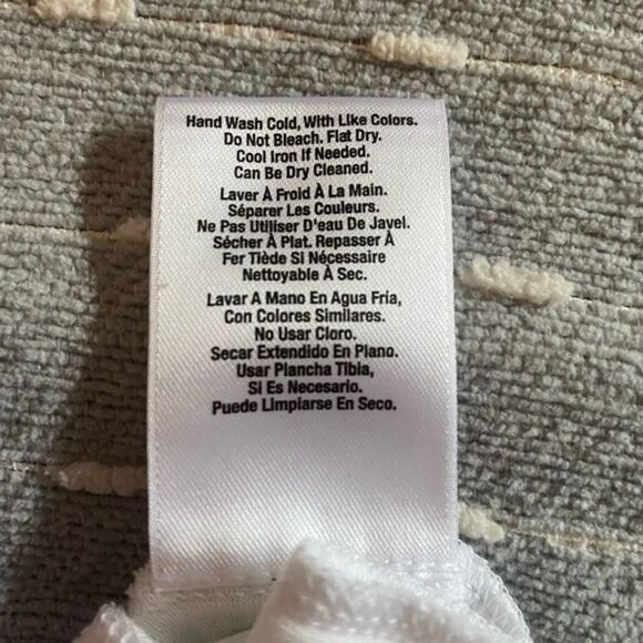 DKNY Sleeveless top. Size XL. - Picture 6 of 8